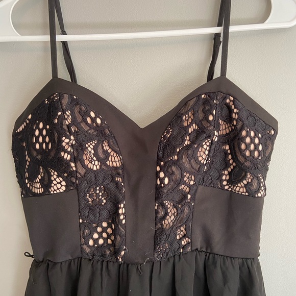 Flattering Formal Dress - Picture 3 of 3